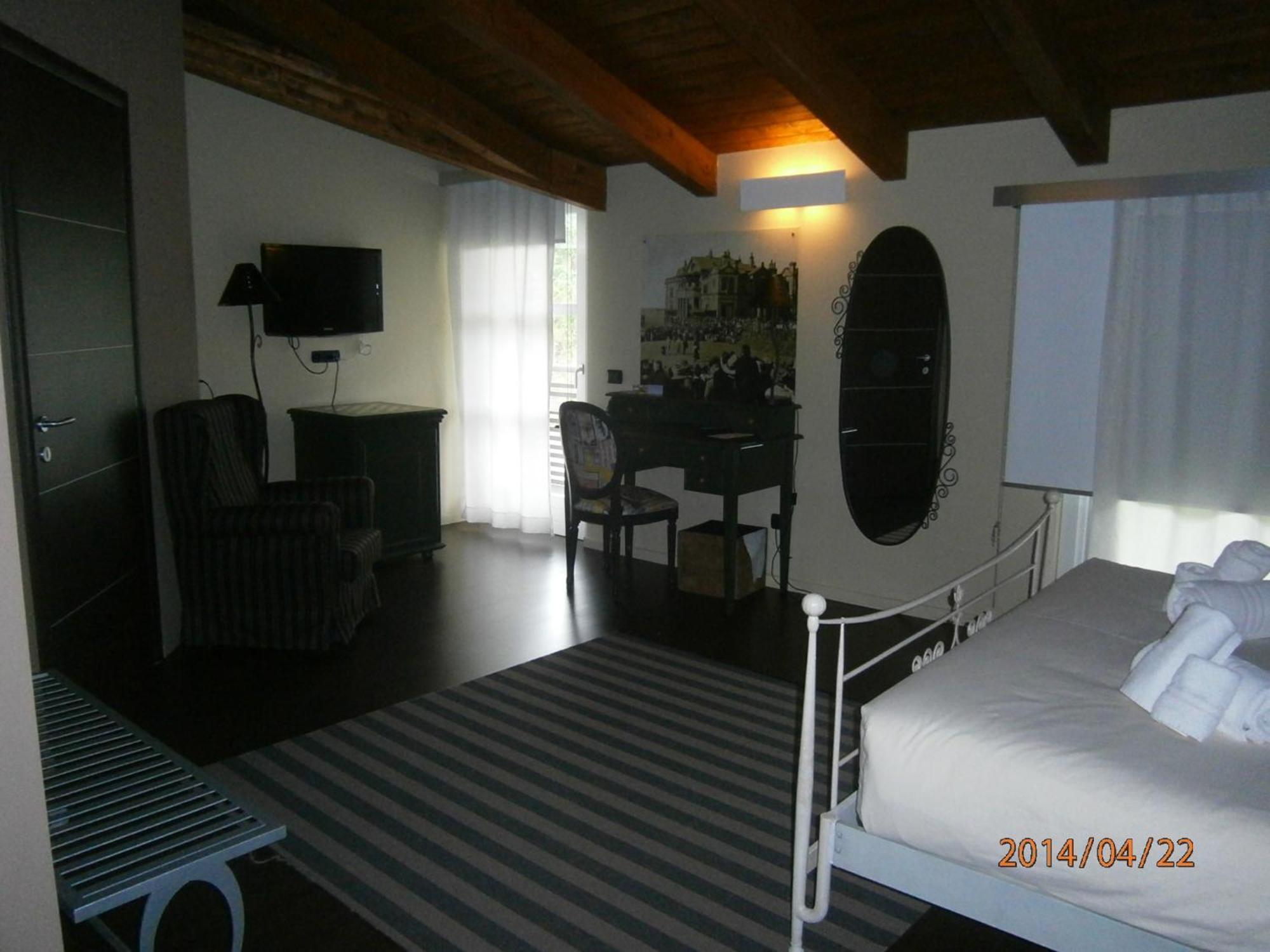 Foresteria Del Castello Torre Canavese Pokój zdjęcie