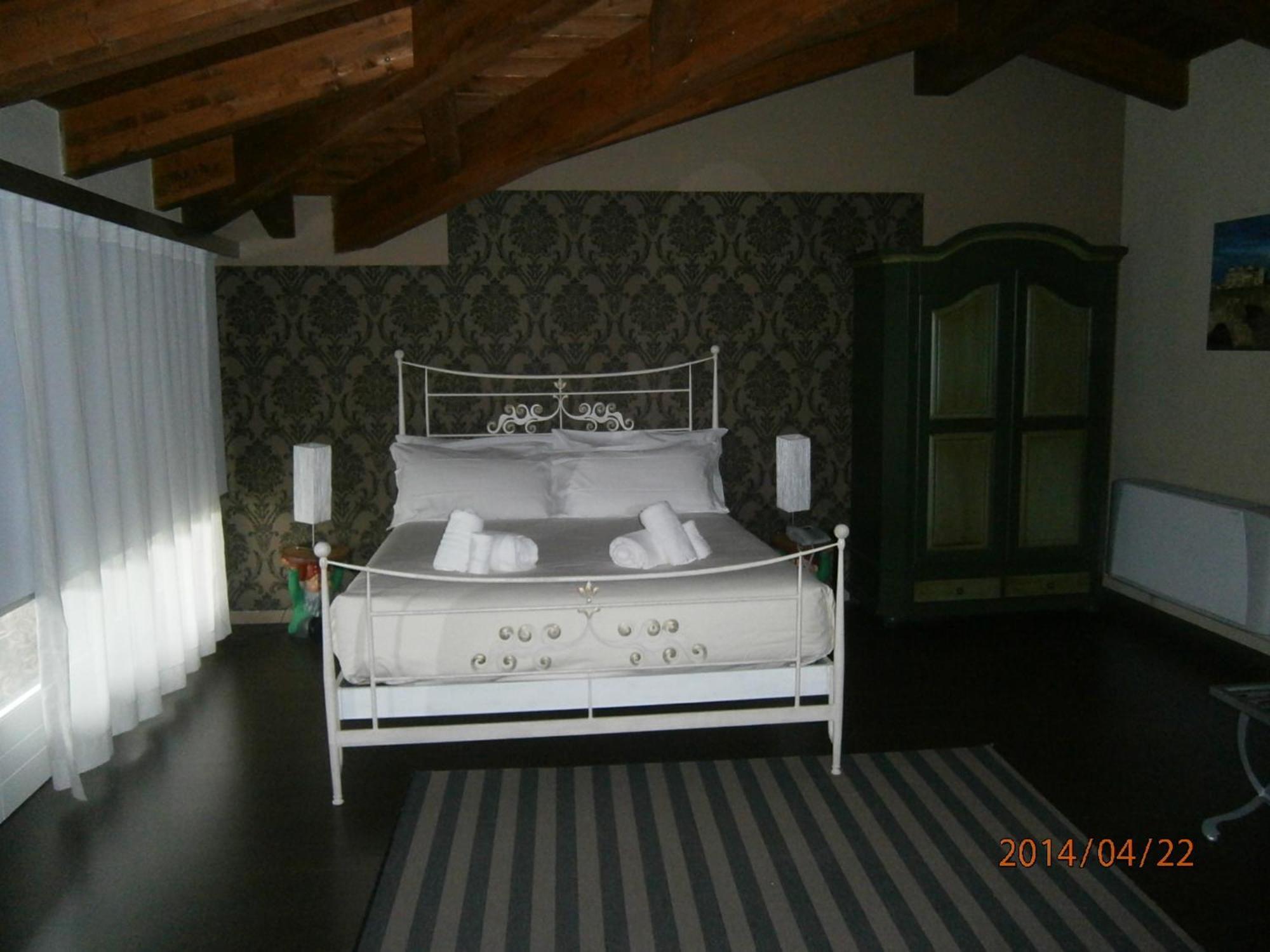 Foresteria Del Castello Torre Canavese Pokój zdjęcie