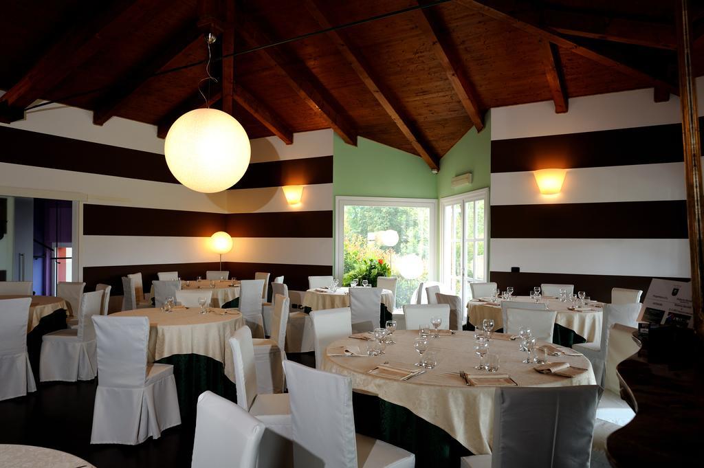Foresteria Del Castello Torre Canavese Zewnętrze zdjęcie